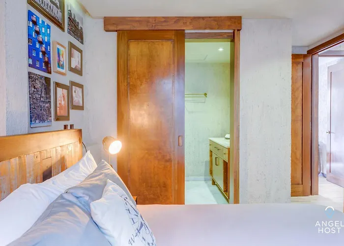 Appartement Luxurious Oasis Jacuzzi With Art Gallery And Pool *