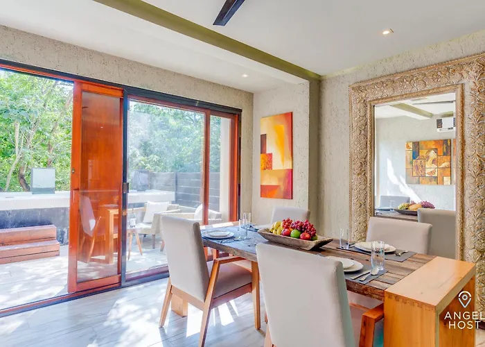 Luxurious Oasis Jacuzzi With Art Gallery And Pool Appartement