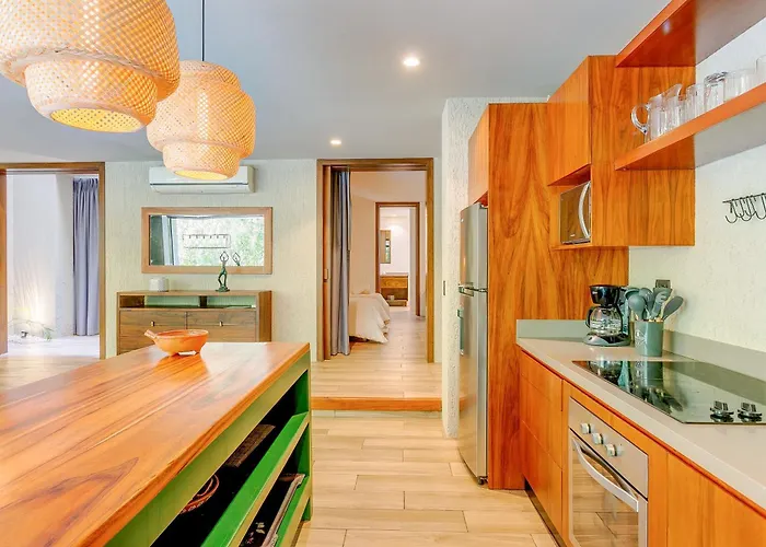 Luxurious Oasis Jacuzzi With Art Gallery And Pool Appartement *