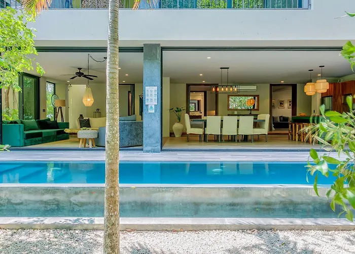Appartement Luxurious Oasis Jacuzzi With Art Gallery And Pool *